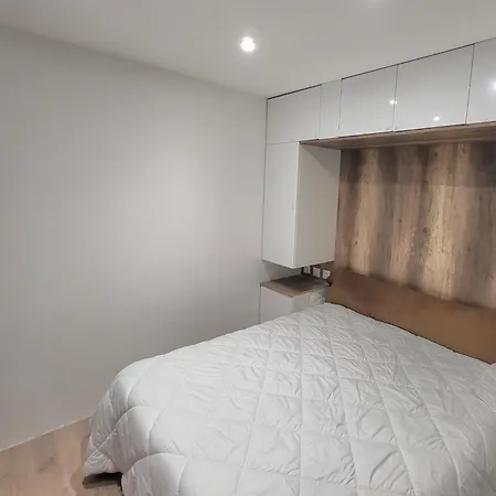 Apartment Le 108, 6-8 Couchages, Au Rez De Chaussee Avec Grande Terrasse, A 40m De La *